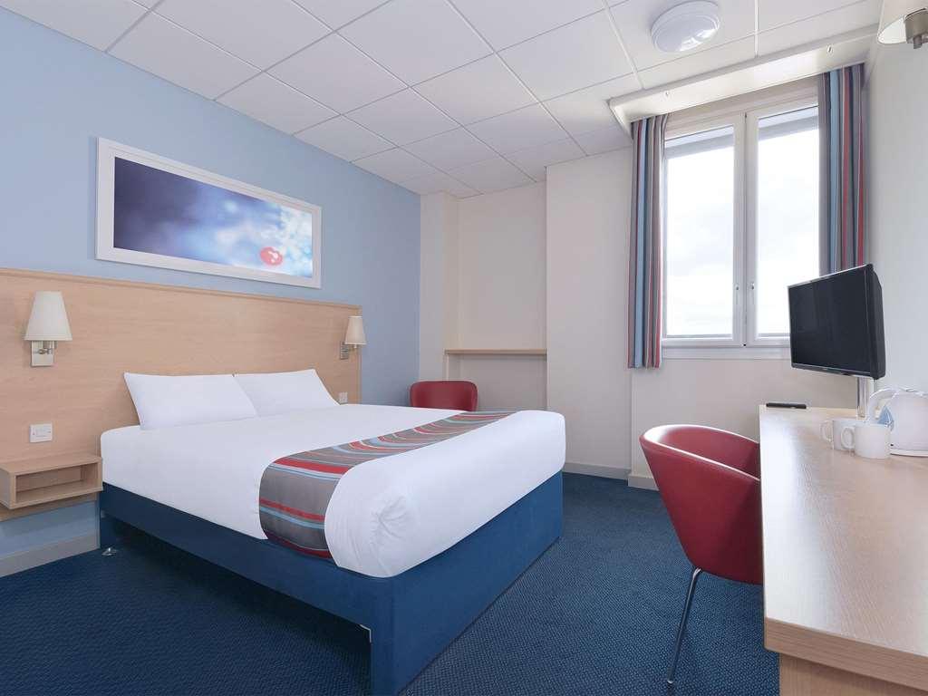 Travelodge הליפקס חדר תמונה