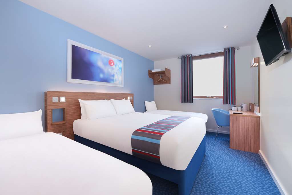 Travelodge הליפקס חדר תמונה